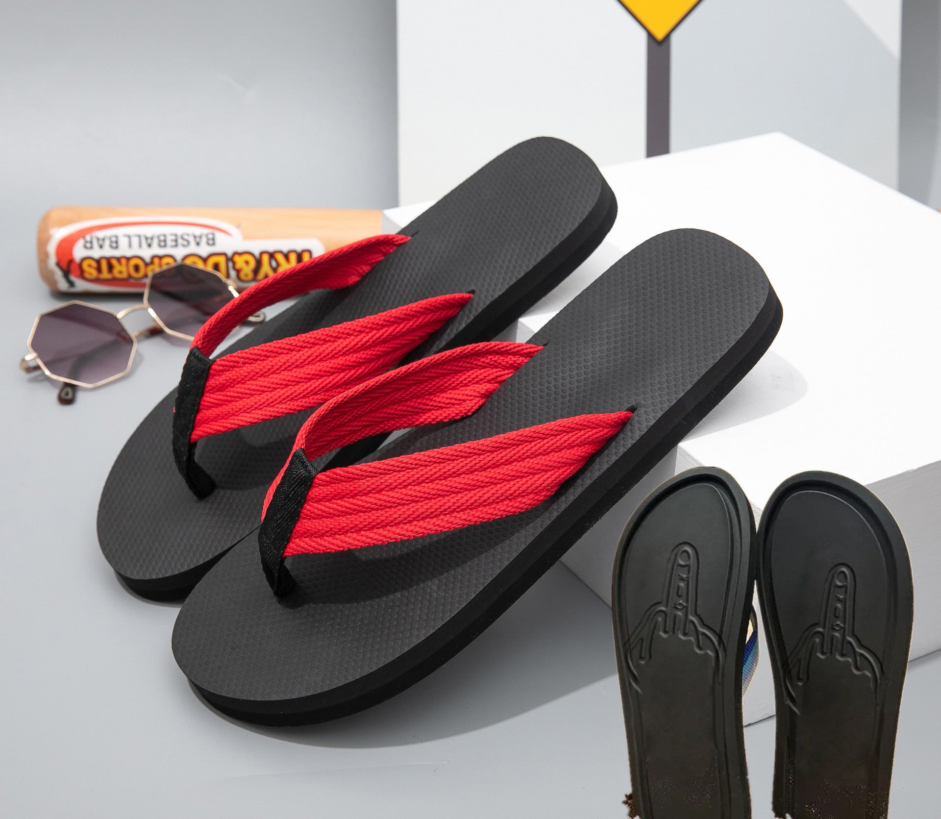 Imprint Beach Flip-Flops