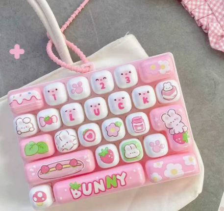 ⌨️ Mini Keyboard Fidget Toy Keychain Bag Charm